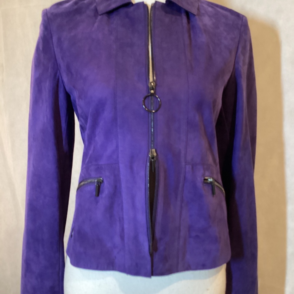 AKRIS SUEDE LEATHER JACKET NWT. BUTTER SOFT Stunning color! Electric blue/purple